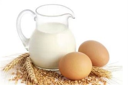 Can soybean milk and eggs be eaten together