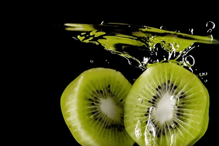 eating kiwifruit